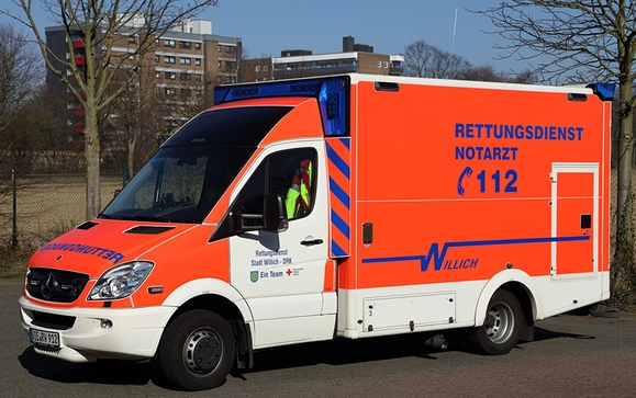 Rettungswagen 1
