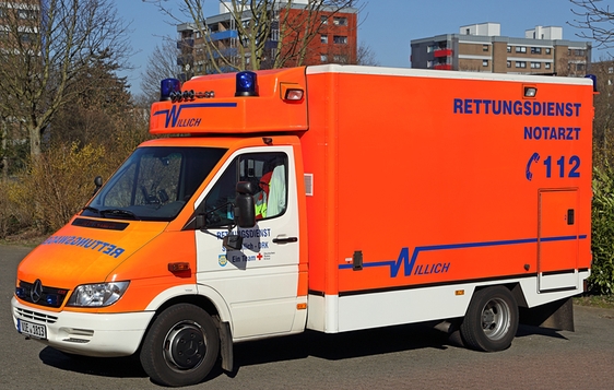 Rettungswagen 4